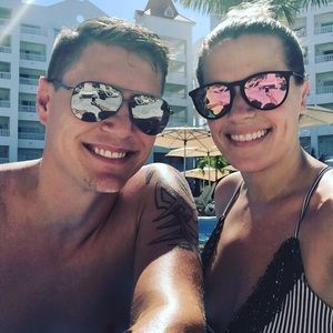 Meet your Posher, Laurie